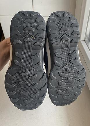 Кросівки демі adidas terrex 32р. 7