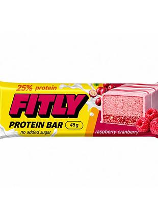 Протеїновий батончик, fitly, для спортивного раціону.