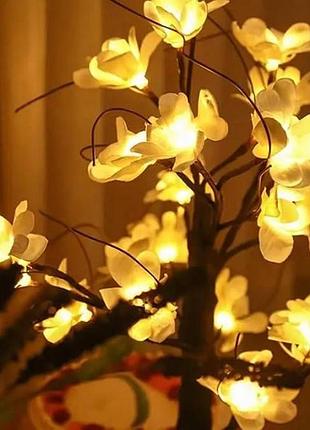 Ночник настольный молодое дерево светящееся 24 led, питание от usb или 3 батарейки аа черный ствол и белые