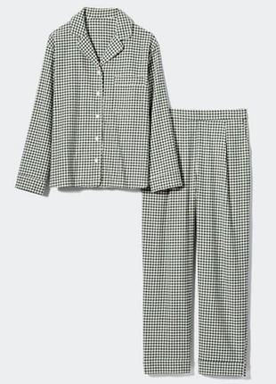 Якісний теплий  верх  від жіночої піжами  клітинка uniqlo, р.s