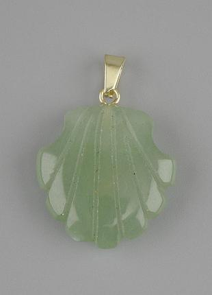 Кулон мушля нефрит 22х22хмм+- l-30 мм+-