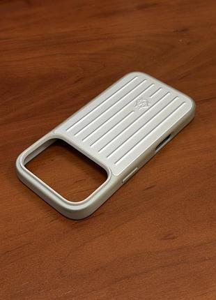 Чохол rimowa iphone 17 pro 3