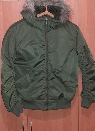 Утепленная куртка-бомбер h&amp;m l.o.g. с капюшоном, размер xs унисекс