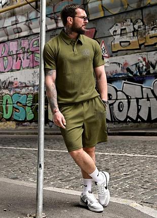 Чоловічій костюм на літо stone island оливковий легкий шорти і поло сорочка трендовий гарний комплект жатка стон айленд