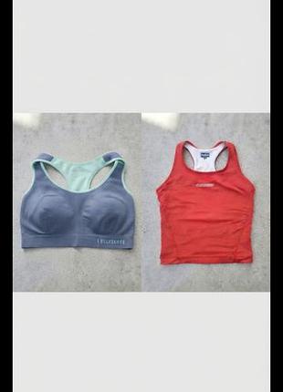 2 спортивных топа по цене 150 грн. , размер m-l, состояние идеальное.