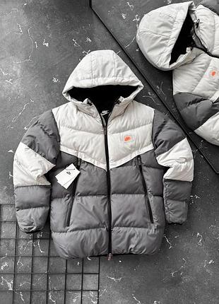 Зимня куртка nike 4