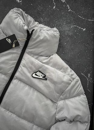 Зимня куртка nike 3