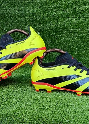 Підліткові кросівки бутси adidas predator напівпрофесійні