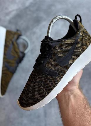 Кроссовки женские nike roshe one flyknit (705217-700) (39 (24.5 см))