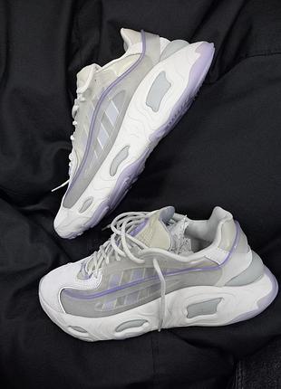 Кроссовки фирменные adidas 2