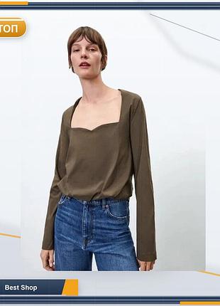 Блузка лонгслив zara 1165/694/527 цвет хаки размер m с квадратным вырезом горловины и длинными рукавами