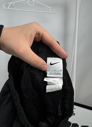 Оригінальні шорти nike 7