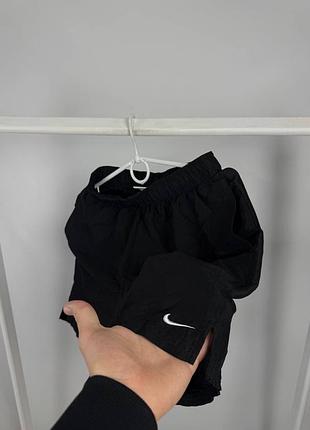 Оригінальні шорти nike 5