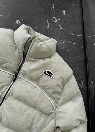 Зимня куртка nike 4