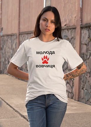 Футболка женская с принтом "молодая шерсть" белая l