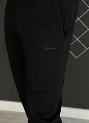 Демисезонные брюки черные nike черный лого (двонитка) l