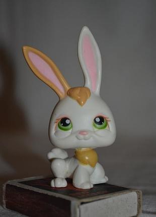 Петс шопы pets shop игрушки зоомагазин littlest pet shop lps с магнитиком кролик зайчик зайчонок