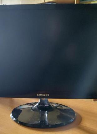 Продам монитор samsung ls23b350hs/ci в идеальном состоянии