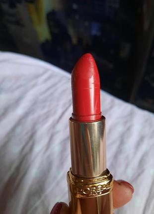 Помада loreal paris color Майорe 125 6