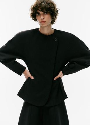 Жакет жіночий чорний обʼємний zara new