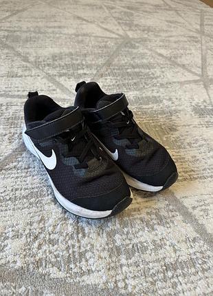 Кросівки nike