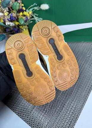 Оригинальные кроссовки adidas primaloft 7