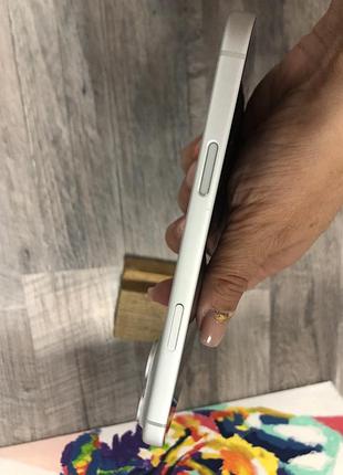 Iphone 17 pro max 512 є сім 15 циклів 4