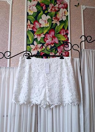 Красиві білі якісні ажурні шорти billie exclusively at george.