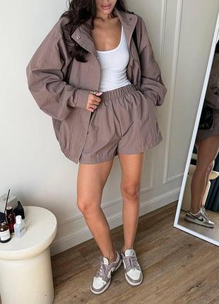 Костюм: вітрівка + шорти з жатої плащівки мокко 42-46 — ‼️заміри в описі‼️