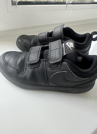 Продам кросівки nike на хлопчика