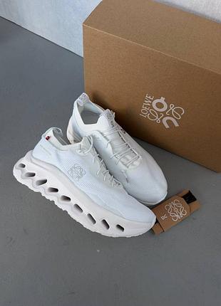 Кроссовки on cloudtilt x loewe white