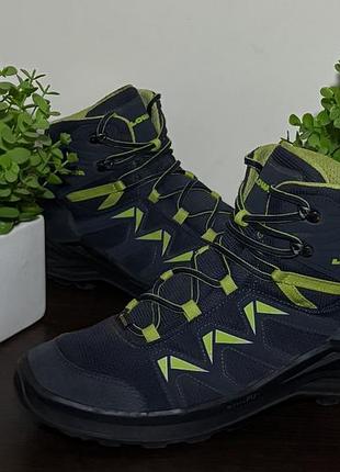 Трекінгові черевики lowa innox pro на gore-tex