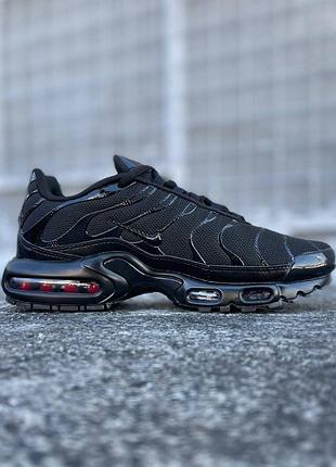 Кроссовки nike tn