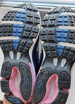 Кроссовки женские mizuno 6