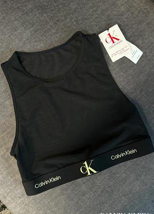 Топ calvin klein