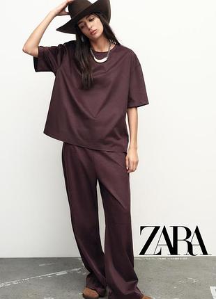 Замшевий костюм zara в наявності
