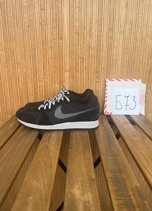 Кроссовки nike md runner 2 se