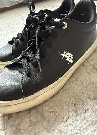 Продам шкіряні кросівки polo