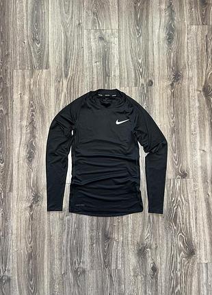 Рашград лонгслив nike pro training 2