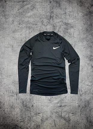 Рашград лонгслив nike pro training 10