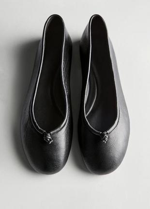 Шкіряні мʼякі чорні балетки massimo dutti