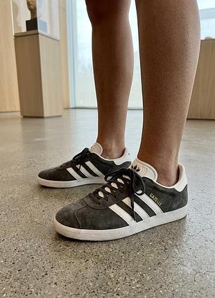 Кросівки 40 розмір,  gazelle
