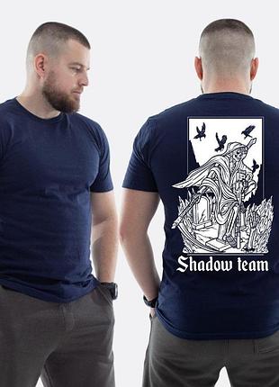 Чоловіча класична футболка з принтом shadow team скелет смерть на кладовищі , темно синій