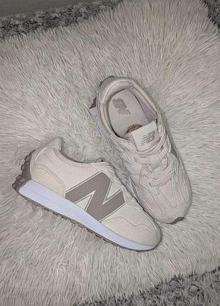 🍋‍🟩кросівки new balance 327. р29 устілка 17.5 см ціна -600