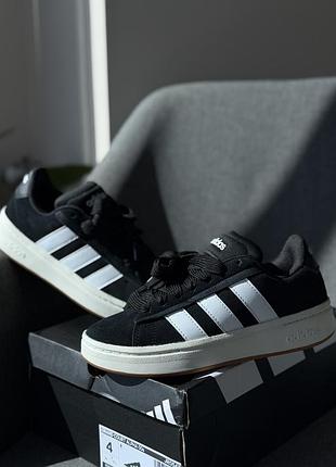 Adidas grand court alpha 00s