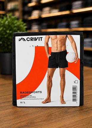 Мужские плавательные шорты crivit черного цвета.