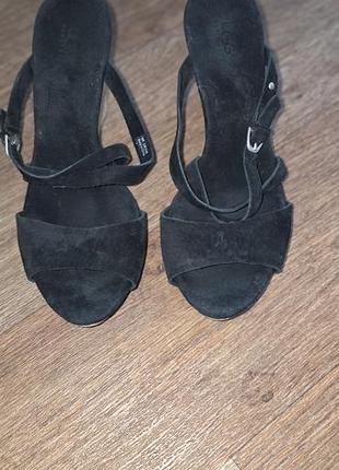 Босоножки женские ugg 26 см 2