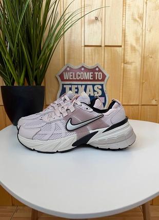 Nike v2k light pink