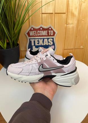 Nike v2k light pink 8
