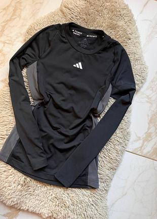 Спортивний лонгслів від adidas на підлітка 11-12 років